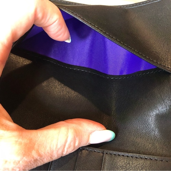 NWOT Black leather Passport holder with credit card and ID slots and pocket OS - Picture 5 of 5